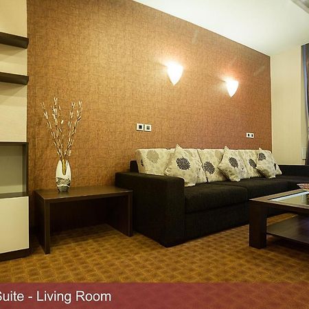 Inter Business Bucharest Hotell Eksteriør bilde