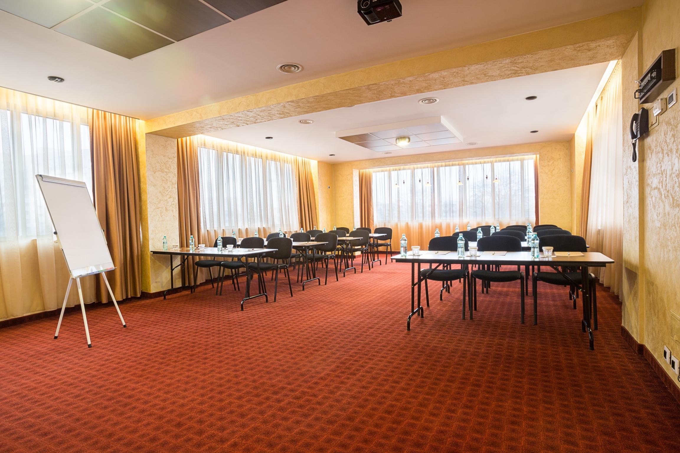 Inter Business Bucharest Hotell Eksteriør bilde