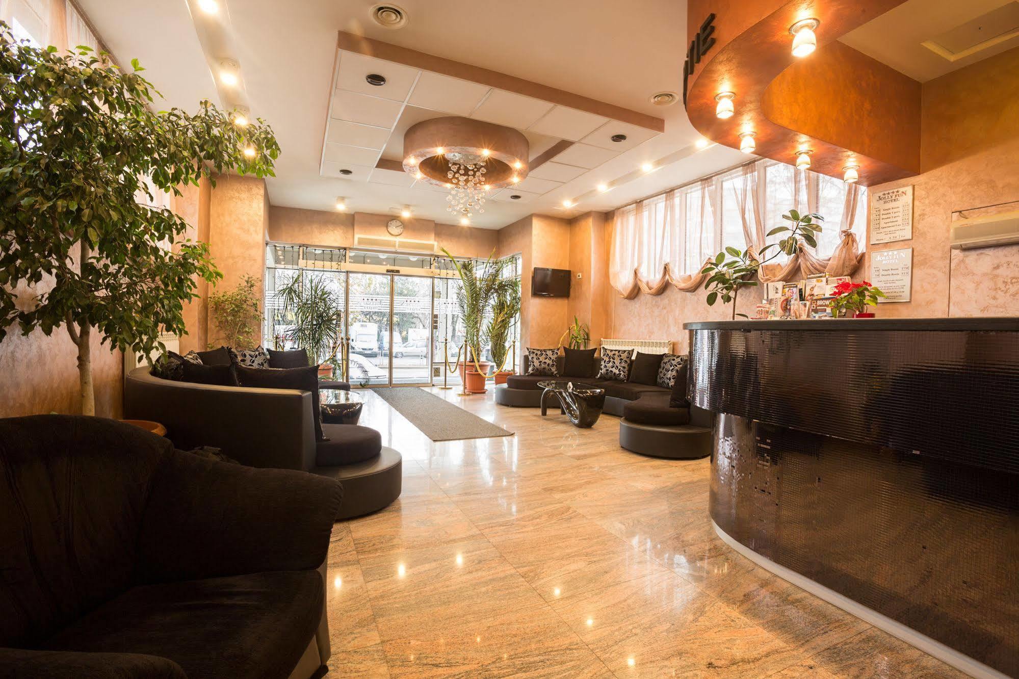 Inter Business Bucharest Hotell Eksteriør bilde